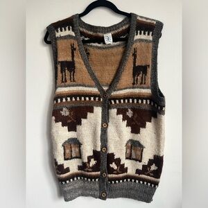 Vintage Handmade in Peru Button Up Patterned Alpaca Wool Sweater Vest M Medium